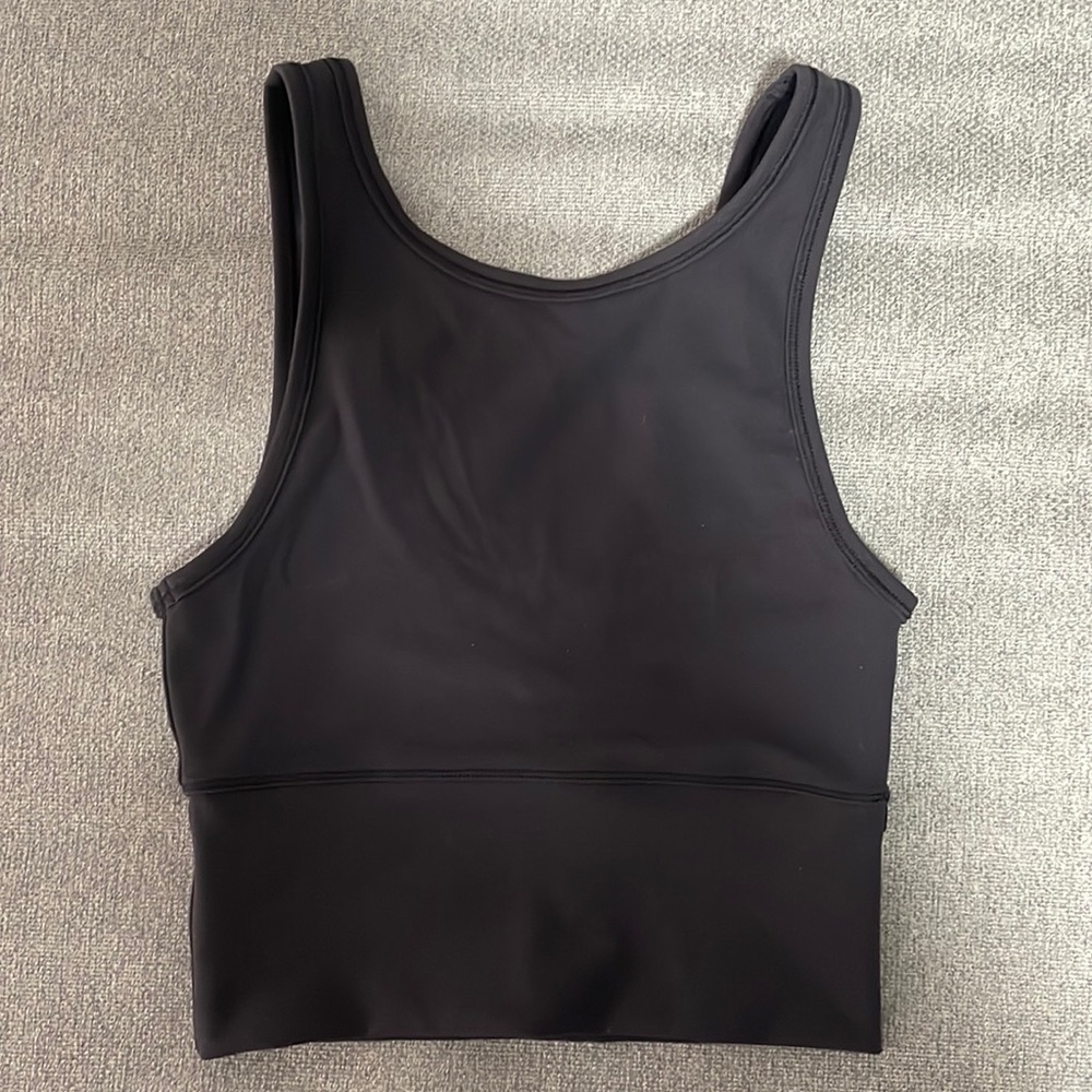 Lululemon Power Pivot Tank Top Everlux in black size 2